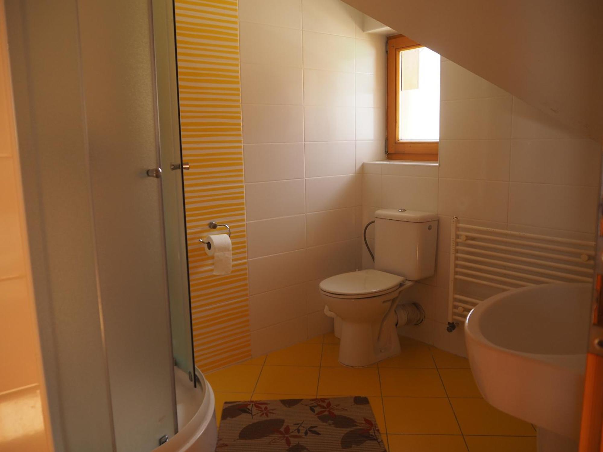 Hotel Privat Alenka à Liptovský Mikuláš Extérieur photo