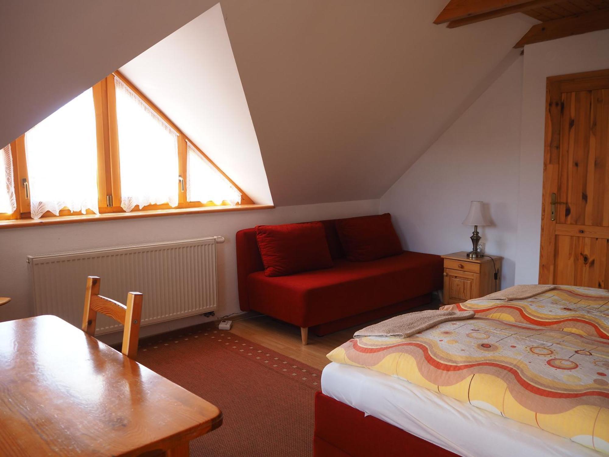 Hotel Privat Alenka à Liptovský Mikuláš Extérieur photo